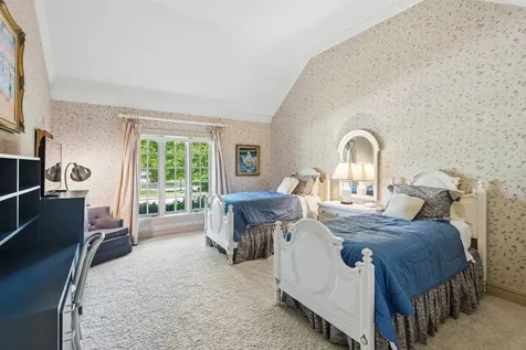 855 Jennifer Court Lake Forest IL 60045