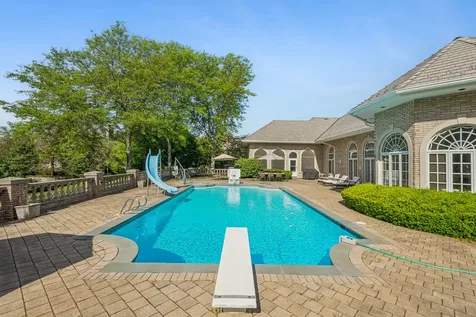855 Jennifer Court Lake Forest IL 60045