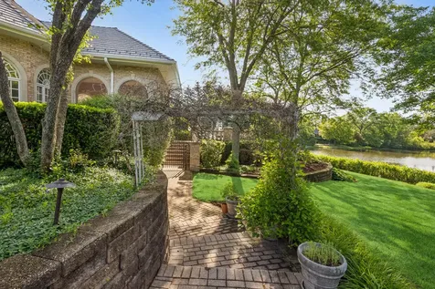 855 Jennifer Court Lake Forest IL 60045