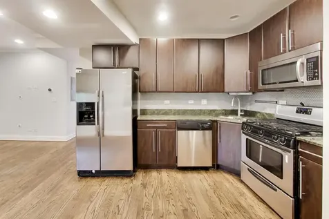 5302 North Kedzie Avenue Chicago IL 60625