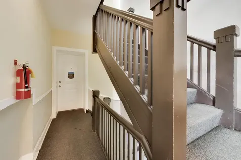 5302 North Kedzie Avenue Chicago IL 60625