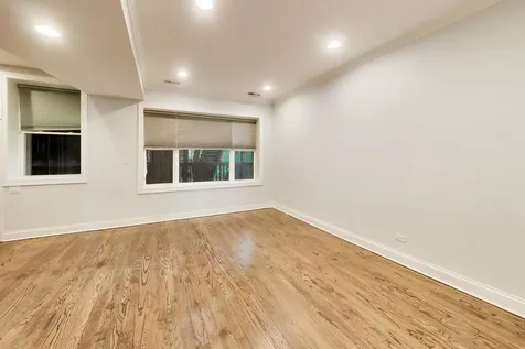5302 North Kedzie Avenue Chicago IL 60625