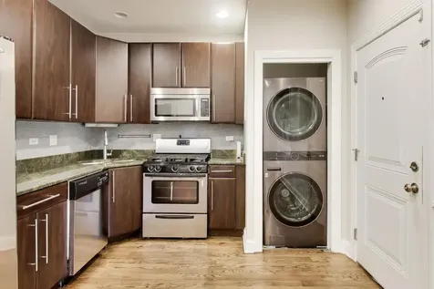 5302 North Kedzie Avenue Chicago IL 60625