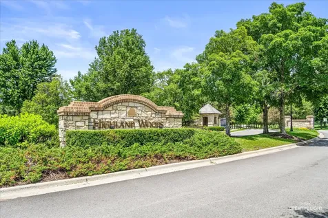 798 Richwood Avenue Elgin IL 60124