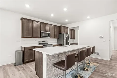 798 Richwood Avenue Elgin IL 60124