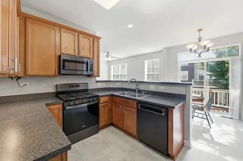 1103 Bartholdi Court Carol Stream IL 60188