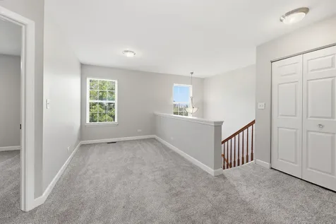 1103 Bartholdi Court Carol Stream IL 60188