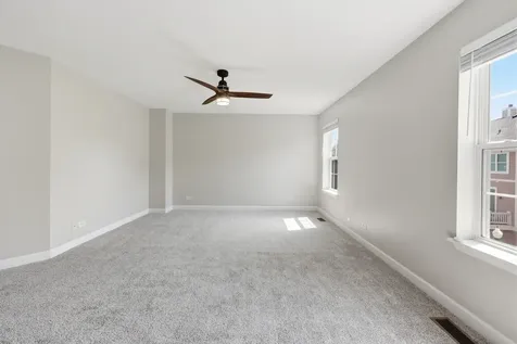 1103 Bartholdi Court Carol Stream IL 60188