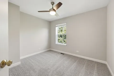 1103 Bartholdi Court Carol Stream IL 60188