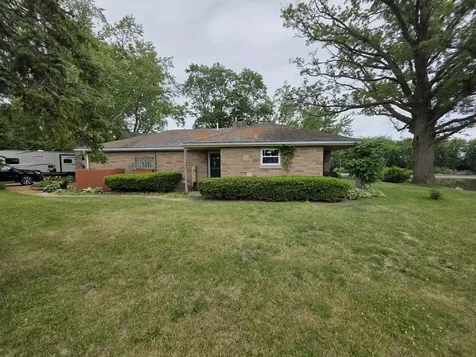 23041 Moline Road Sterling IL 61081