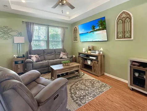2886 Falling Waters Lane Lindenhurst IL 60046