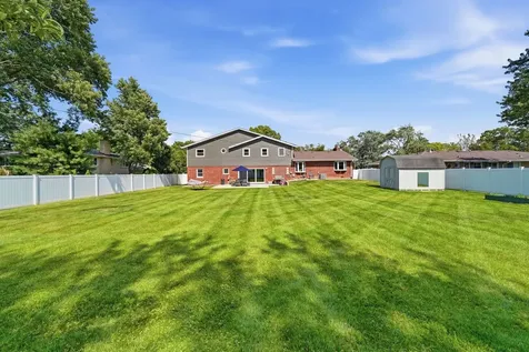 14226 South Chickasaw Trail Homer Glen IL 60491