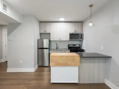 4004 North Bell Avenue Chicago IL 60618