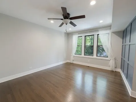 4004 North Bell Avenue Chicago IL 60618