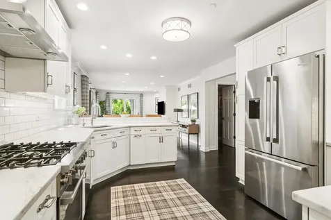 716 Highland Avenue Barrington IL 60010