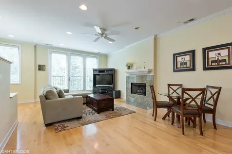 1073 North Paulina Street Chicago IL 60622