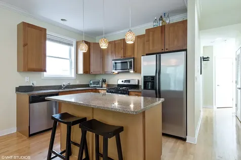 1073 North Paulina Street Chicago IL 60622