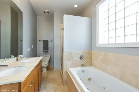 1073 North Paulina Street Chicago IL 60622