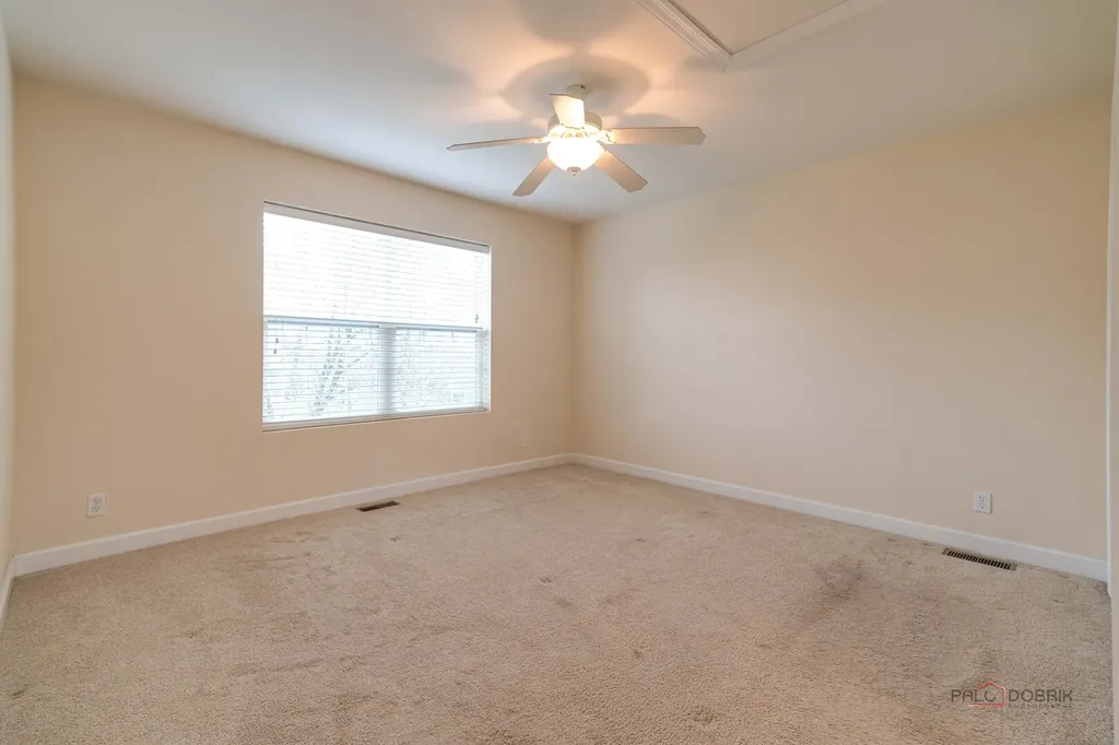 40431 North Fairview Street Antioch IL 60002