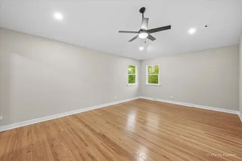 662 Orchard Court Roselle IL 60172