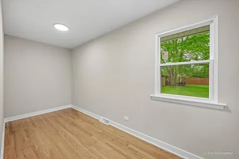 662 Orchard Court Roselle IL 60172