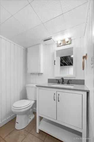 662 Orchard Court Roselle IL 60172