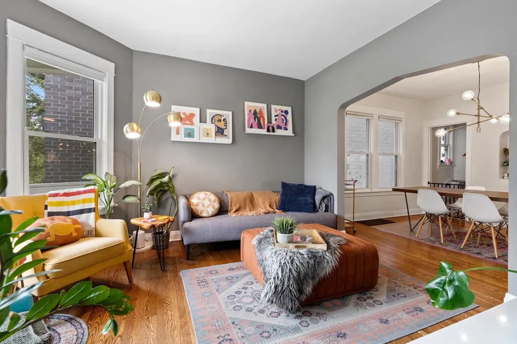 2241 West Foster Avenue Chicago IL 60625