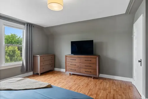 2241 West Foster Avenue Chicago IL 60625