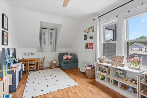 2241 West Foster Avenue Chicago IL 60625