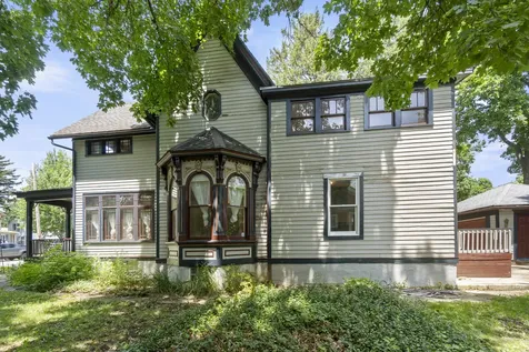 509 North Spring Street Elgin IL 60120