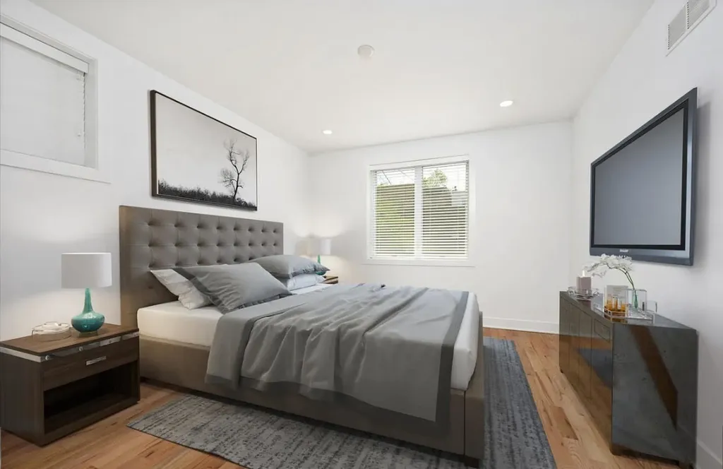 2505 West Potomac Avenue Chicago IL 60622