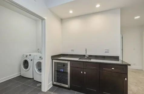 2505 West Potomac Avenue Chicago IL 60622
