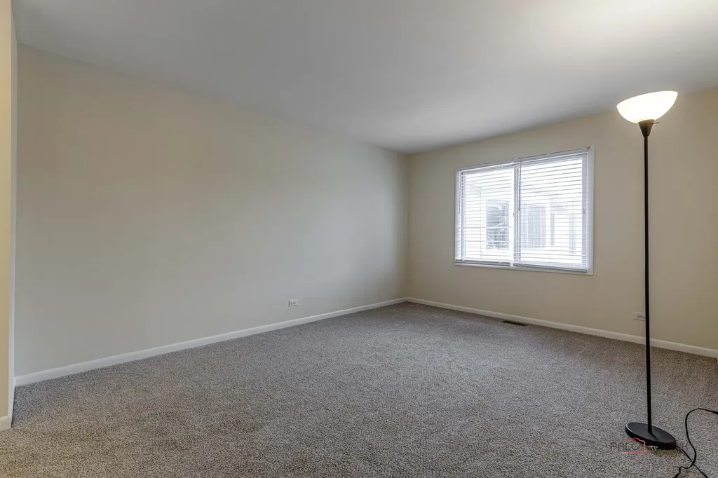 3100 Roberts Drive Woodridge IL 60517