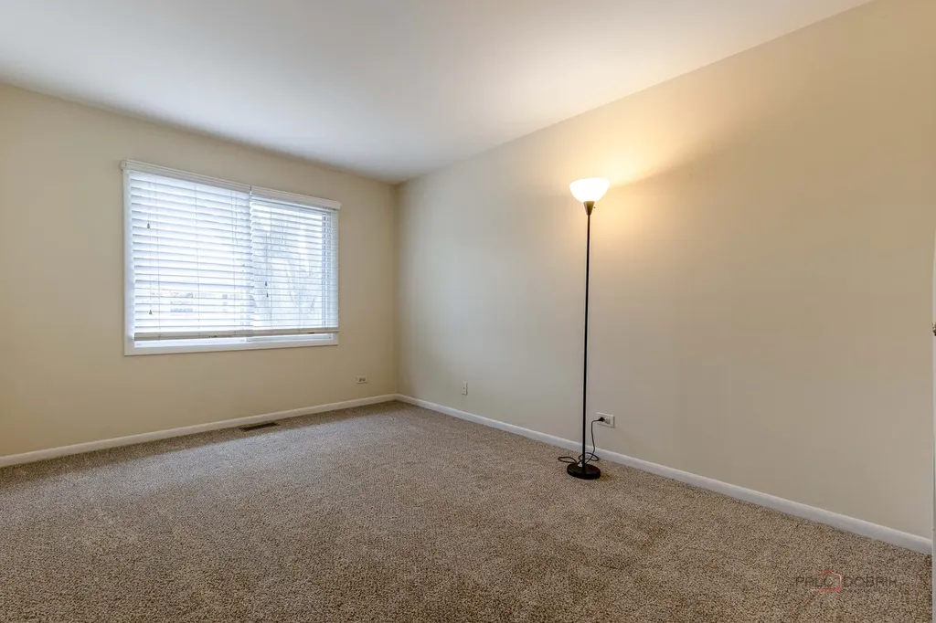 3100 Roberts Drive Woodridge IL 60517