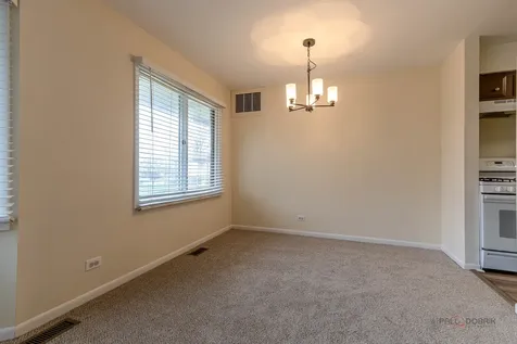 3100 Roberts Drive Woodridge IL 60517