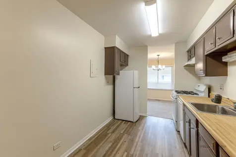 3100 Roberts Drive Woodridge IL 60517