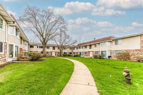 3100 Roberts Drive Woodridge IL 60517