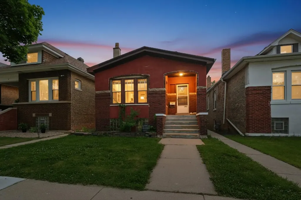 2409 South 61st Avenue Cicero IL 60804