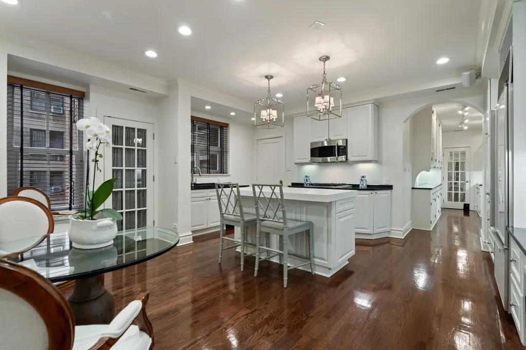 3500 North Lake Shore Drive Chicago IL 60657