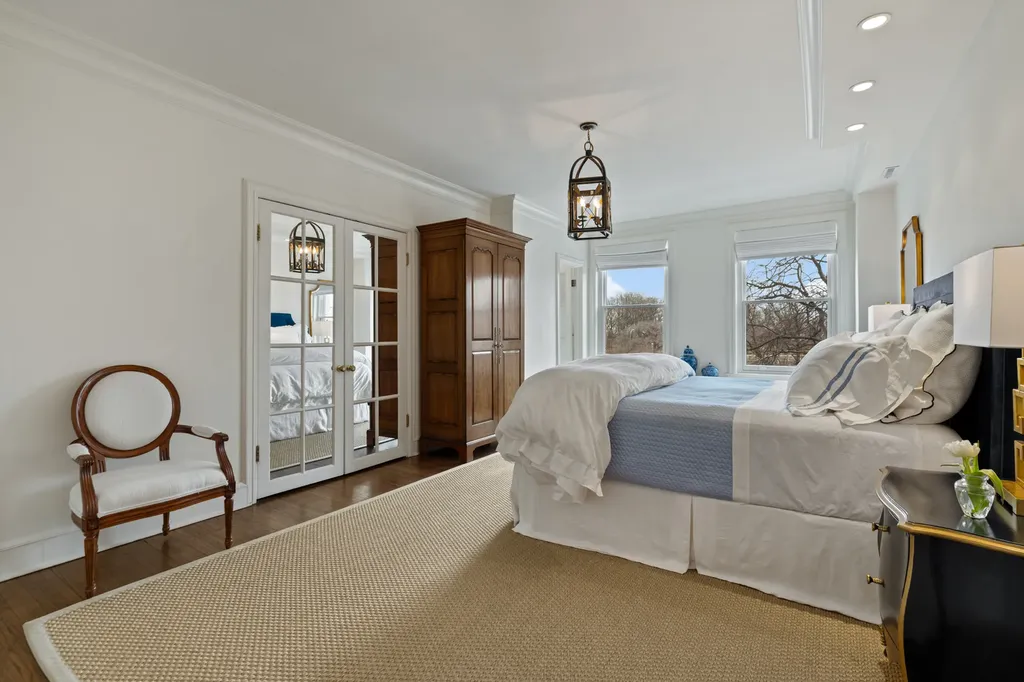 3500 North Lake Shore Drive Chicago IL 60657