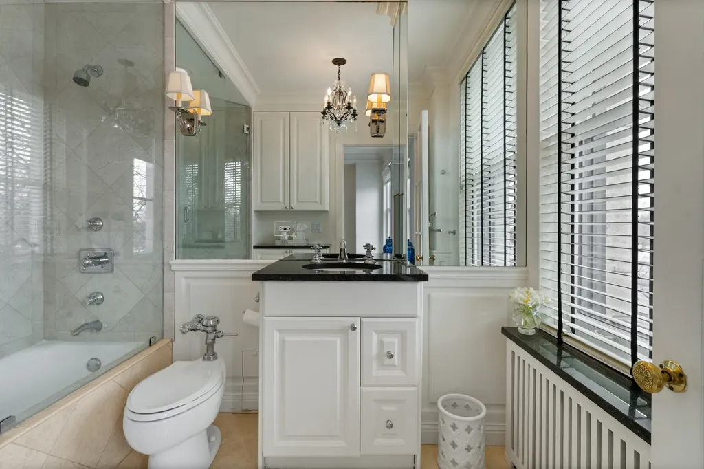3500 North Lake Shore Drive Chicago IL 60657