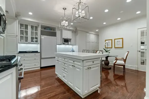 3500 North Lake Shore Drive Chicago IL 60657