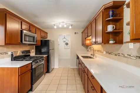 823 East Coach Road Palatine IL 60074