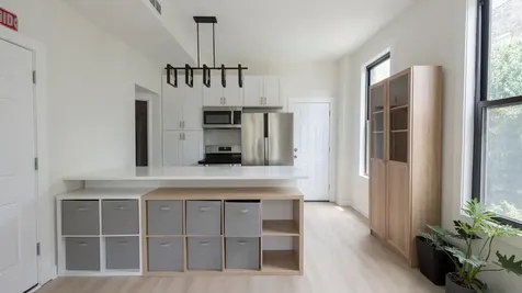 1322 West Ohio Street Chicago IL 60642