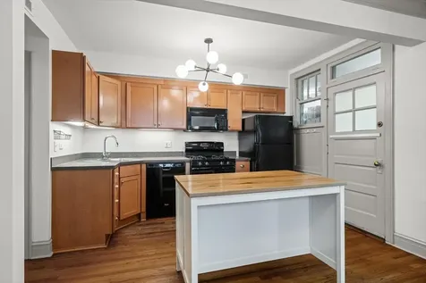 1405 Greenleaf Street Evanston IL 60202