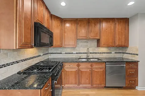 449 South Bennett Avenue Palatine IL 60067