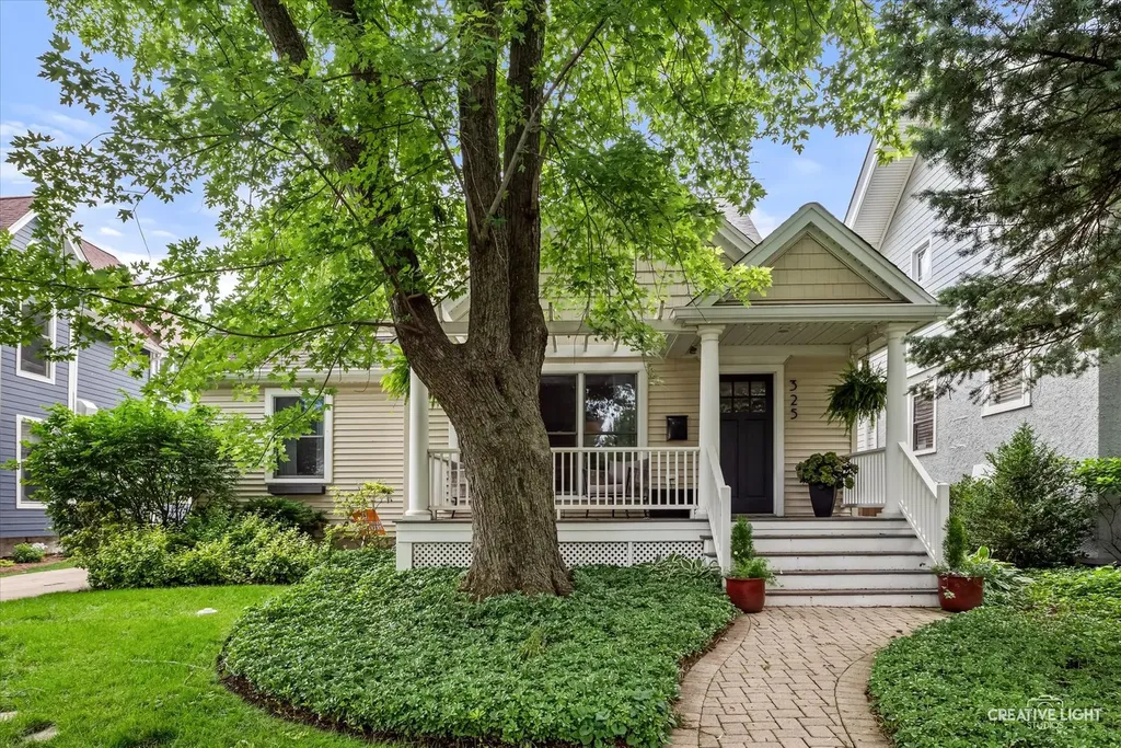 325 South Madison Avenue La Grange IL 60525