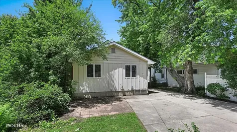 144 South Commonwealth Avenue Aurora IL 60506