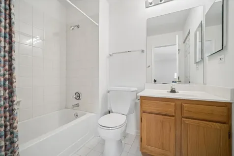 1568 North Saint Marks Place Palatine IL 60067