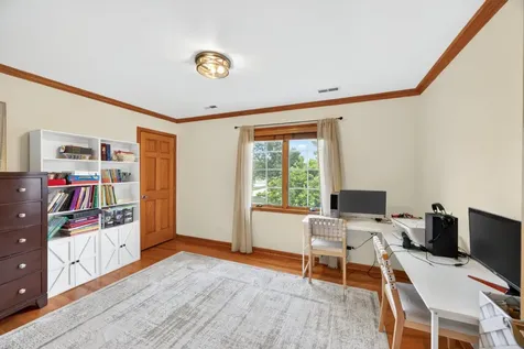 5636 9TH Avenue Countryside IL 60525